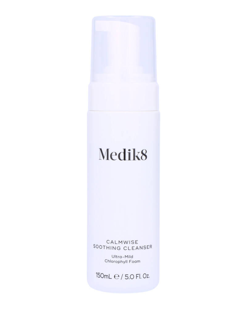 Medik8 Calmwise Soothing Cleanser (150ml)